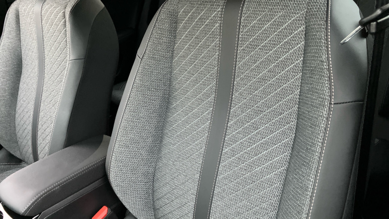 Peugeot 2008 1.2 PureTech Allure 5dr Petrol Estate